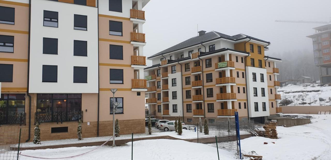 Apartman Dnd Zlatibor Sa Garazom Exterior foto